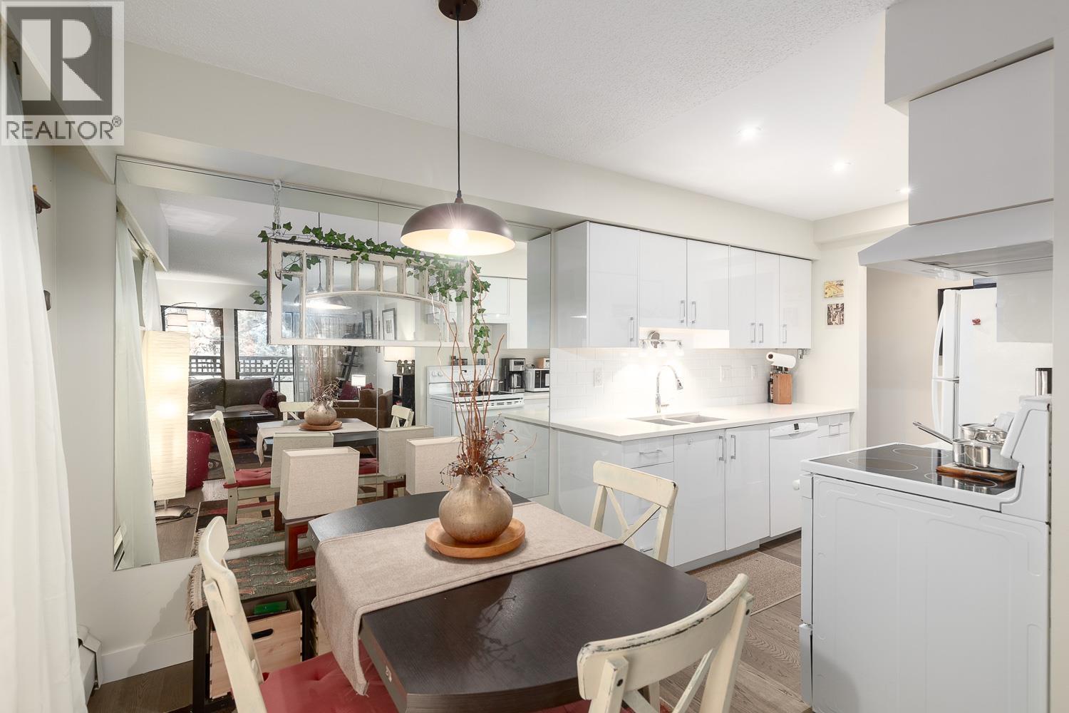218 2320 W 40th Avenue, Vancouver, British Columbia  V6M 4H6 - Photo 5 - R3044913