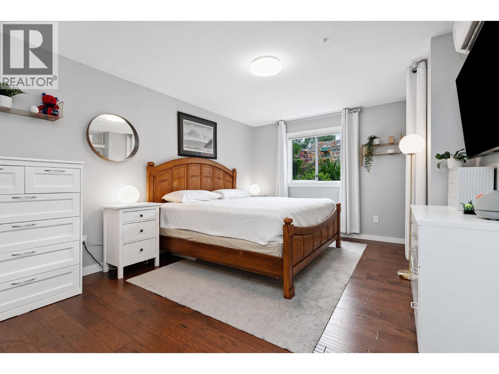 104 6 Renaissance Square, New Westminster, British Columbia  V3M 6N8 - Photo 23 - R3044923