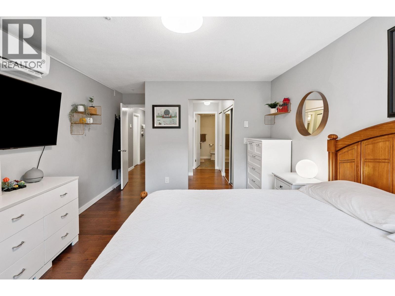 104 6 Renaissance Square, New Westminster, British Columbia  V3M 6N8 - Photo 25 - R3044923