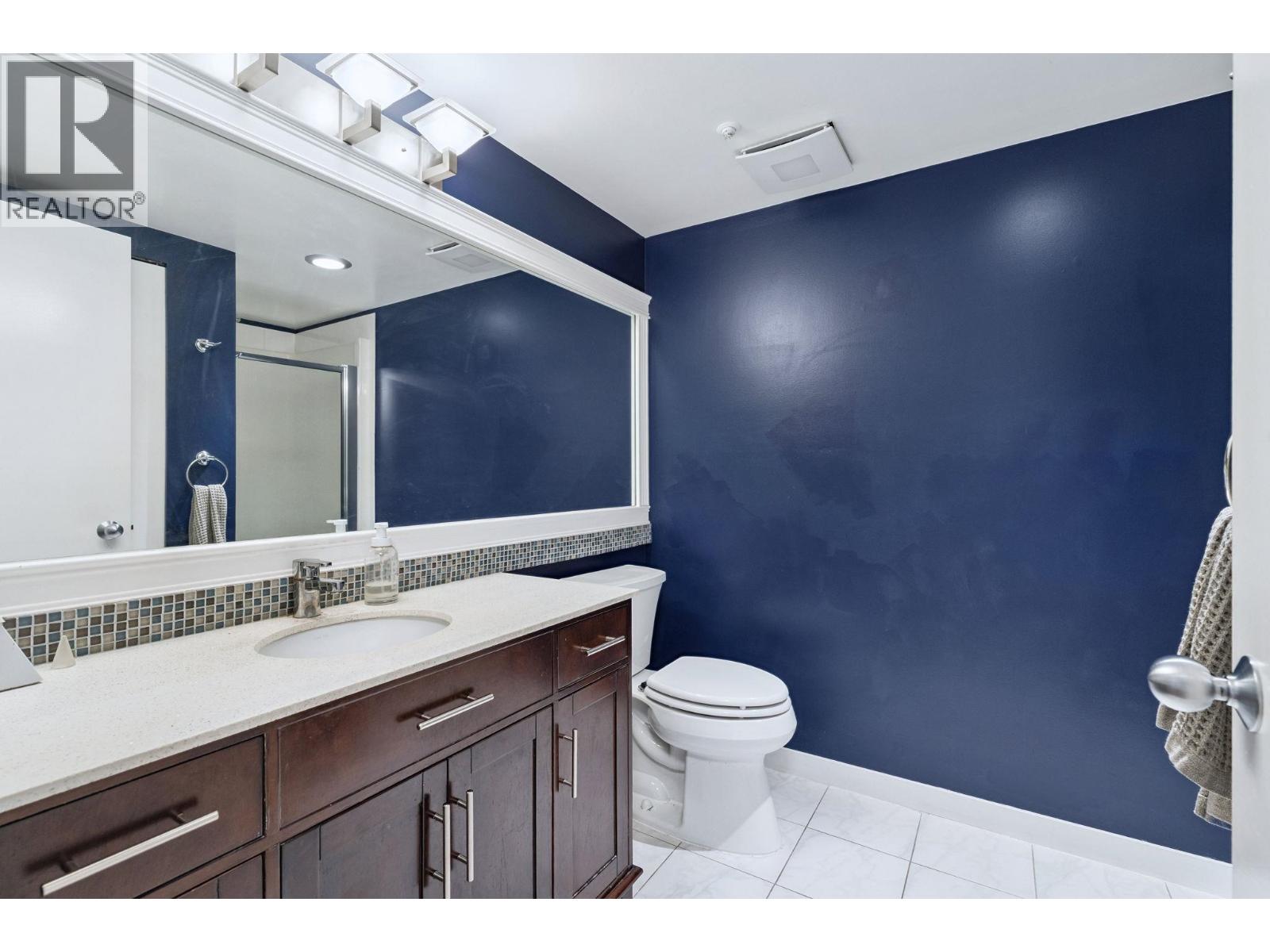 104 6 Renaissance Square, New Westminster, British Columbia  V3M 6N8 - Photo 29 - R3044923