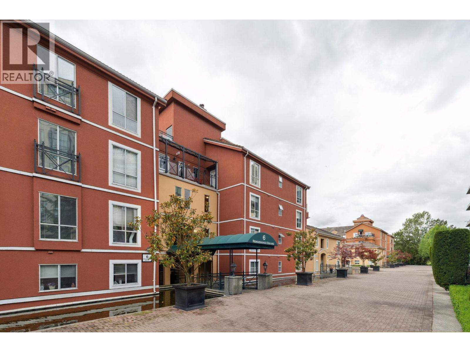 104 6 Renaissance Square, New Westminster, British Columbia  V3M 6N8 - Photo 38 - R3044923