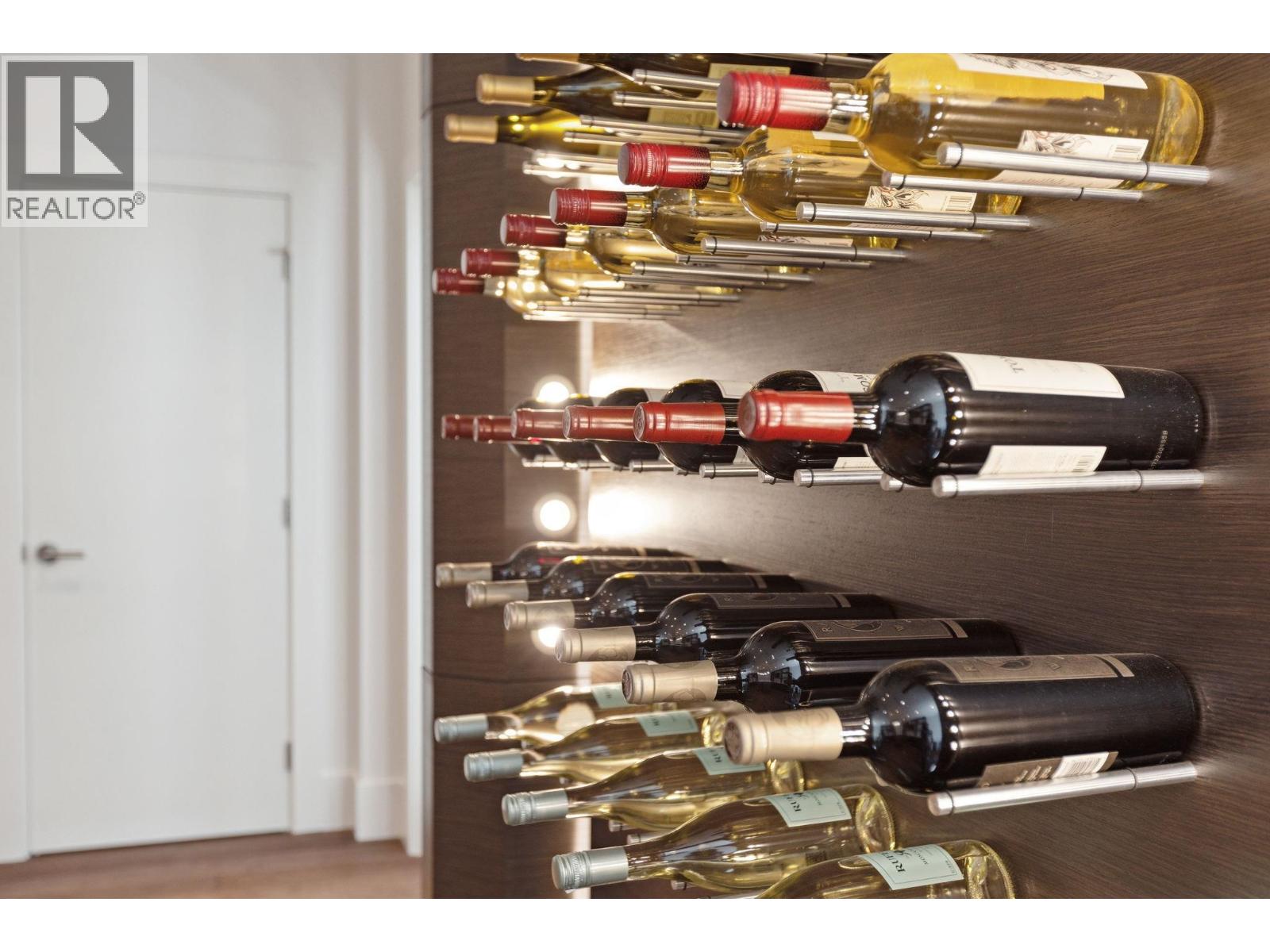 983 Tudor Avenue, North Vancouver, British Columbia  V7R 1X6 - Photo 28 - R3044904