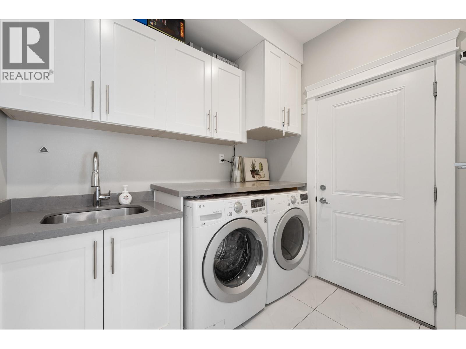 9828 Seaton Court, Richmond, British Columbia  V7A 4B8 - Photo 16 - R3044945