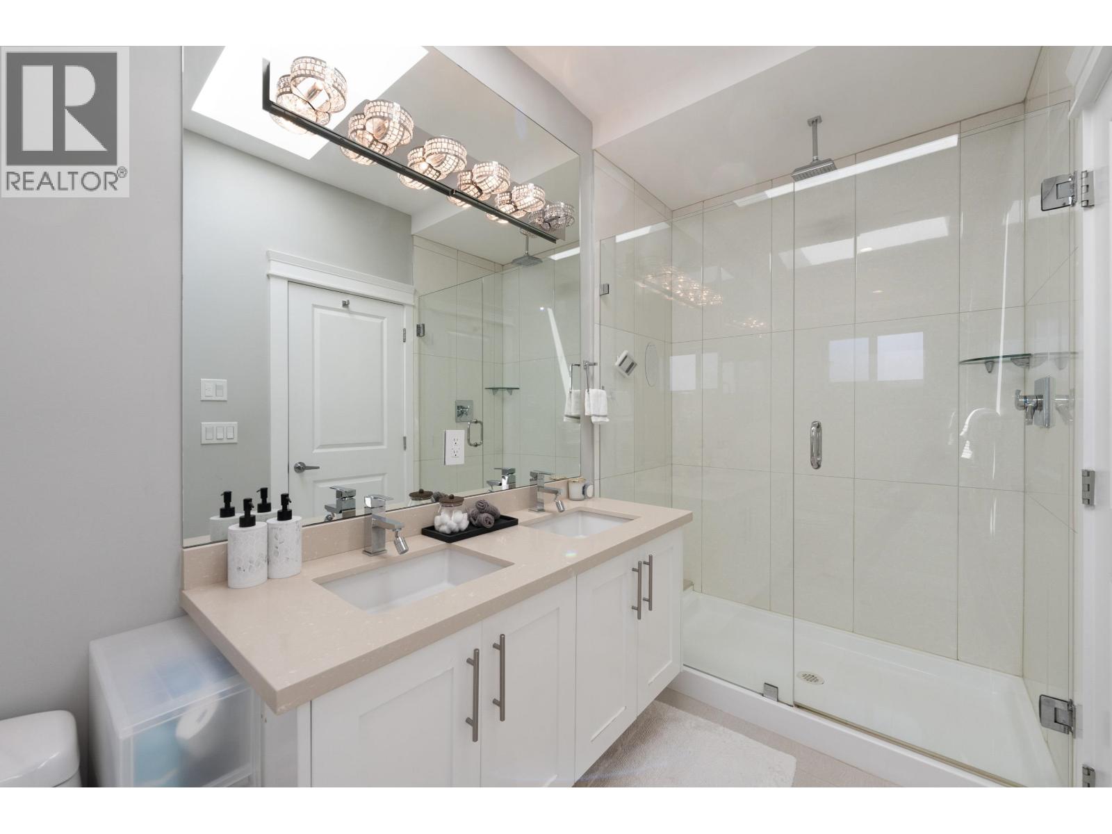 9828 Seaton Court, Richmond, British Columbia  V7A 4B8 - Photo 19 - R3044945