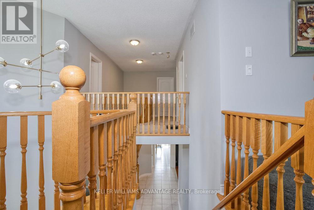 Upper - 71 Song Bird Drive, Markham, Ontario  L3S 3T9 - Photo 23 - N12389623