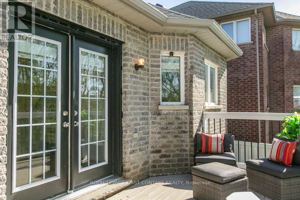 1955 Swan Street, Innisfil, Ontario  L9S 0B4 - Photo 24 - N12389635