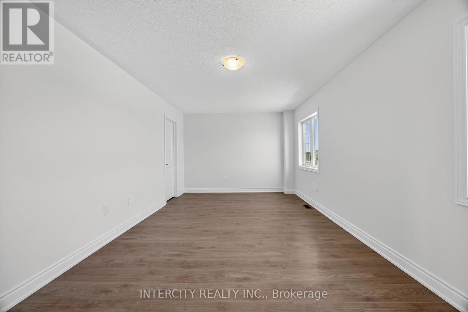 21 Avalon Drive, Wasaga Beach, Ontario  L9R 0M2 - Photo 26 - S12389567