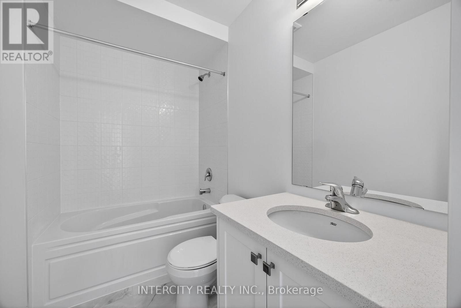 23 Avalon Drive, Wasaga Beach, Ontario  L9R 0M2 - Photo 20 - S12389574