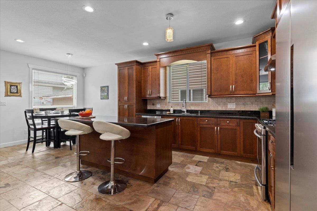 18118 67 Avenue, Surrey, British Columbia  V3S 0L9 - Photo 9 - R3044883