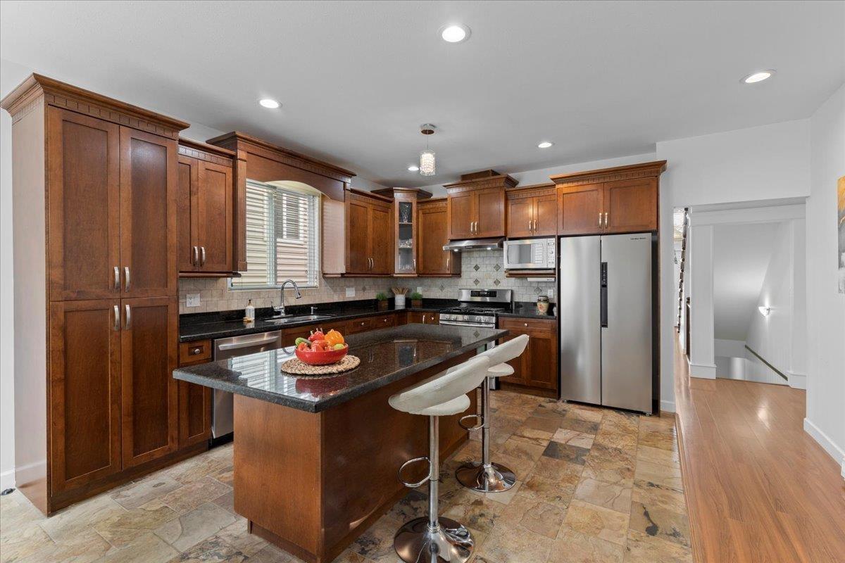 18118 67 Avenue, Surrey, British Columbia  V3S 0L9 - Photo 11 - R3044883