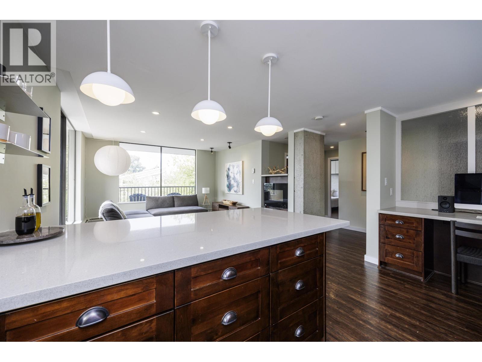 302 540 Lonsdale Avenue, North Vancouver, British Columbia  V7M 2G7 - Photo 13 - R3044717