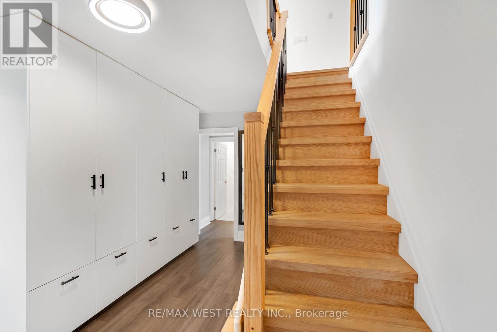 130 Saturn Road, Toronto (Markland Wood), Ontario  M9C 2S6 - Photo 24 - W12389548