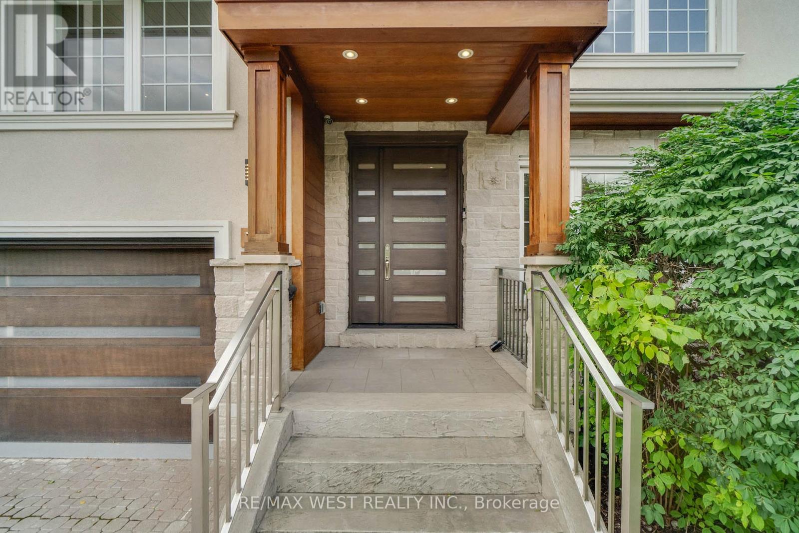 Property at 130 SATURN ROAD image 3