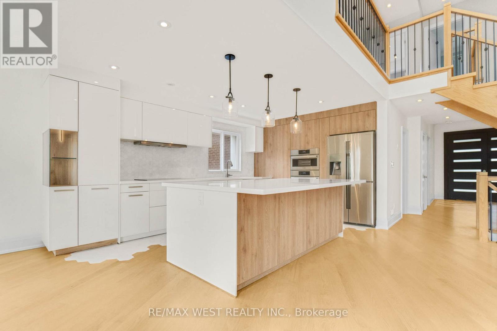 Property at 130 SATURN ROAD image 5