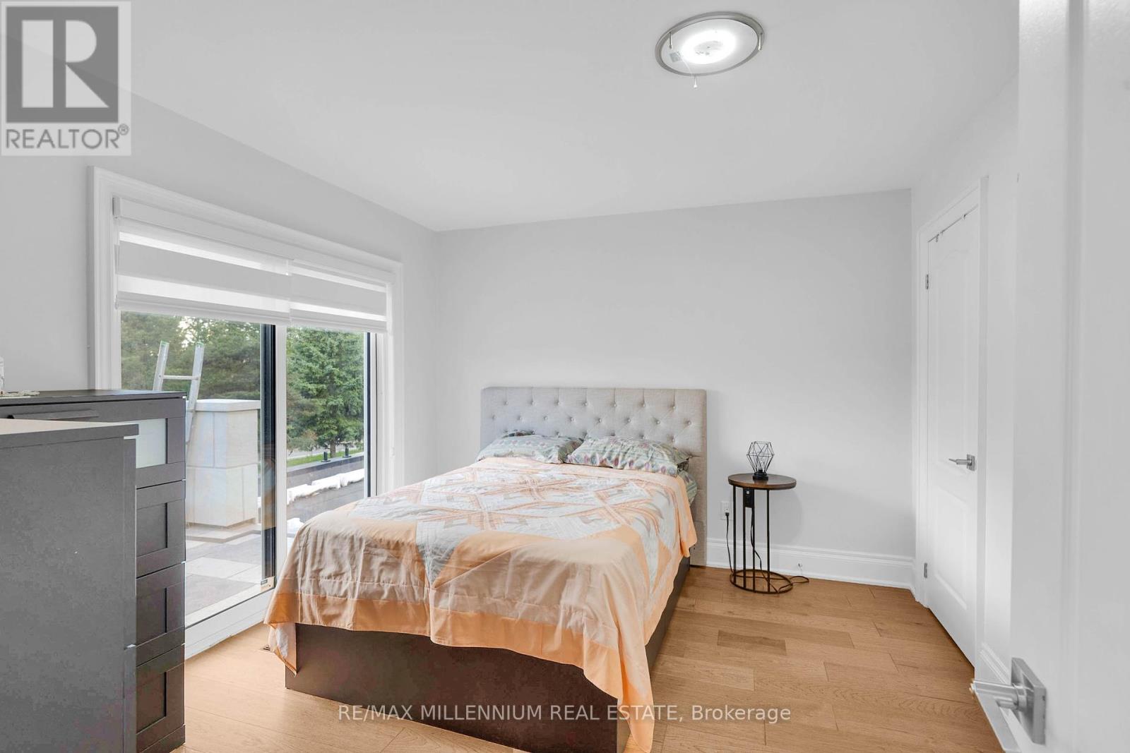 15 Julian Drive, Brampton, Ontario  L6P 0L3 - Photo 16 - W12389661