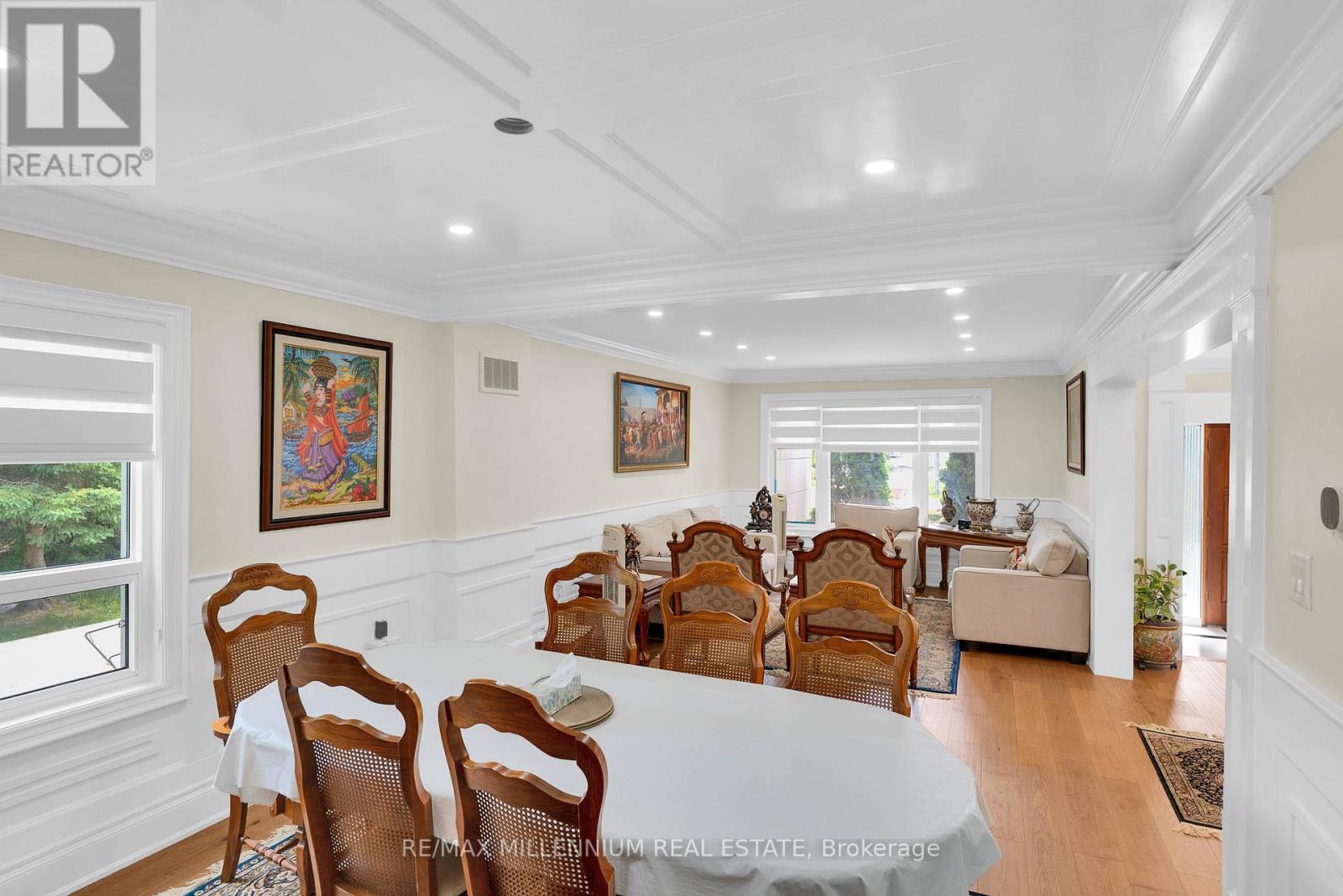 15 Julian Drive, Brampton, Ontario  L6P 0L3 - Photo 26 - W12389661