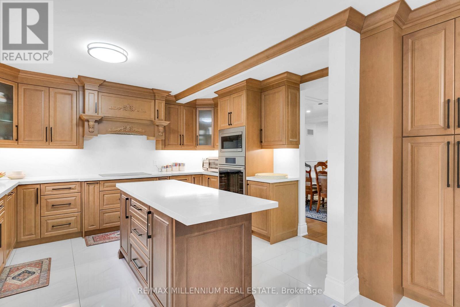 15 Julian Drive, Brampton, Ontario  L6P 0L3 - Photo 37 - W12389661