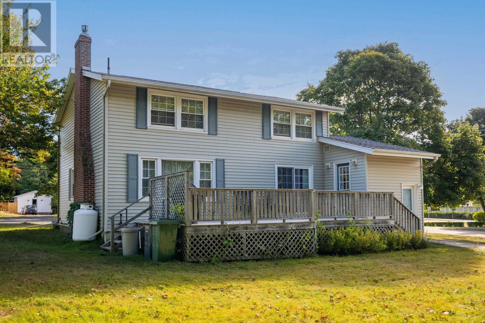 Property at 53 Maple Avenue image 3