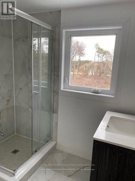 937054 Airport Road, Mulmur, Ontario  L9V 0L6 - Photo 10 - X12389522