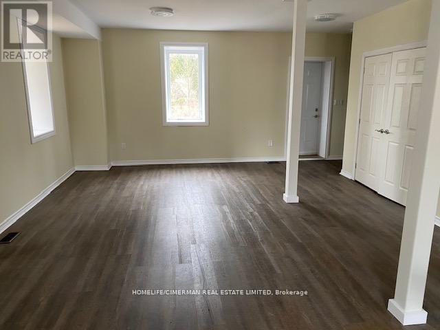 937054 Airport Road, Mulmur, Ontario  L9V 0L6 - Photo 5 - X12389522