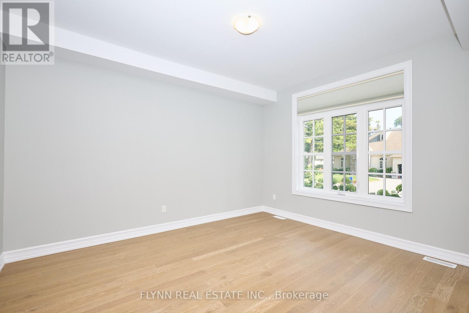 160 Anne Street, Niagara-On-The-Lake, Ontario  L0S 1J0 - Photo 22 - X12389581
