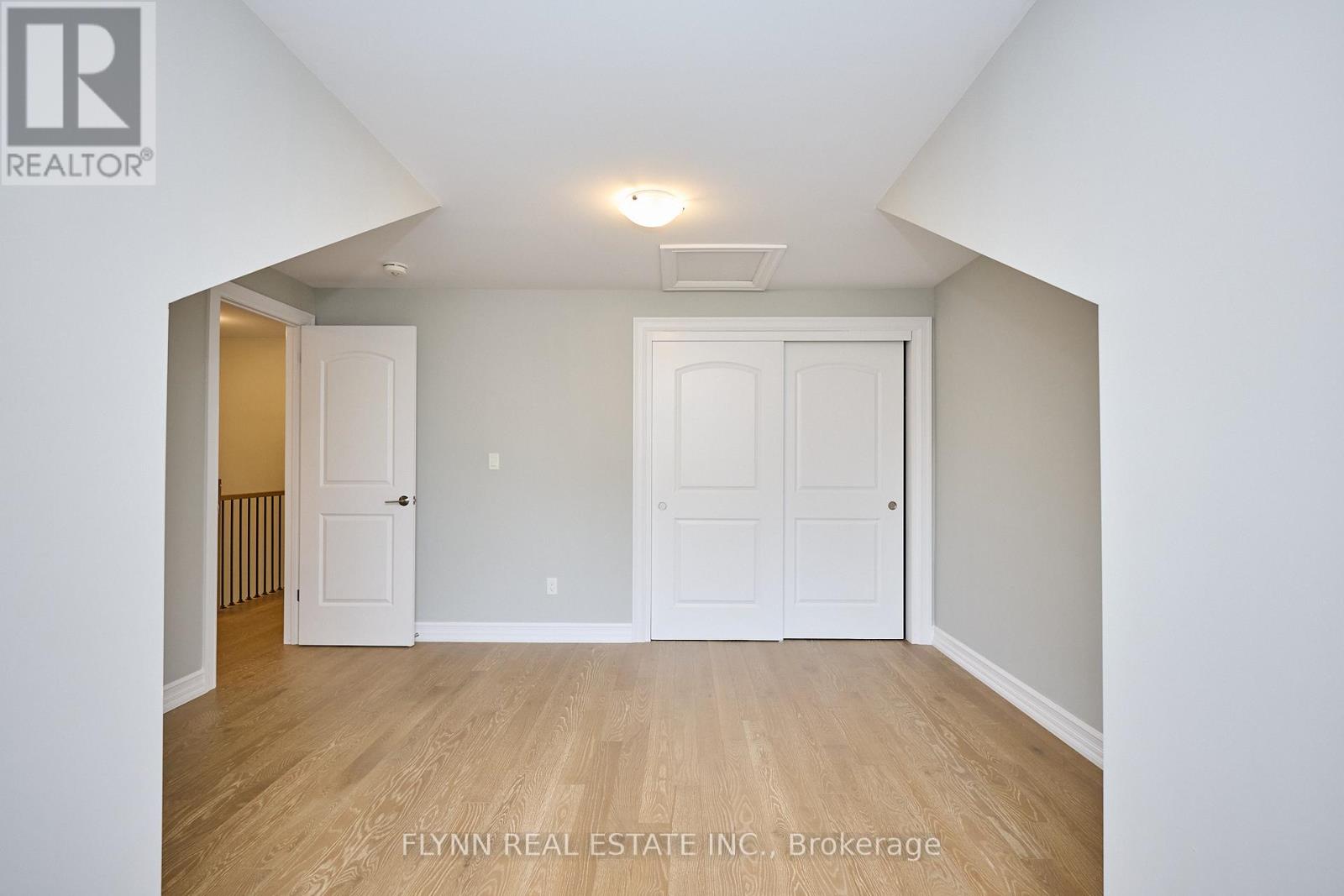 160 Anne Street, Niagara-On-The-Lake, Ontario  L0S 1J0 - Photo 37 - X12389581