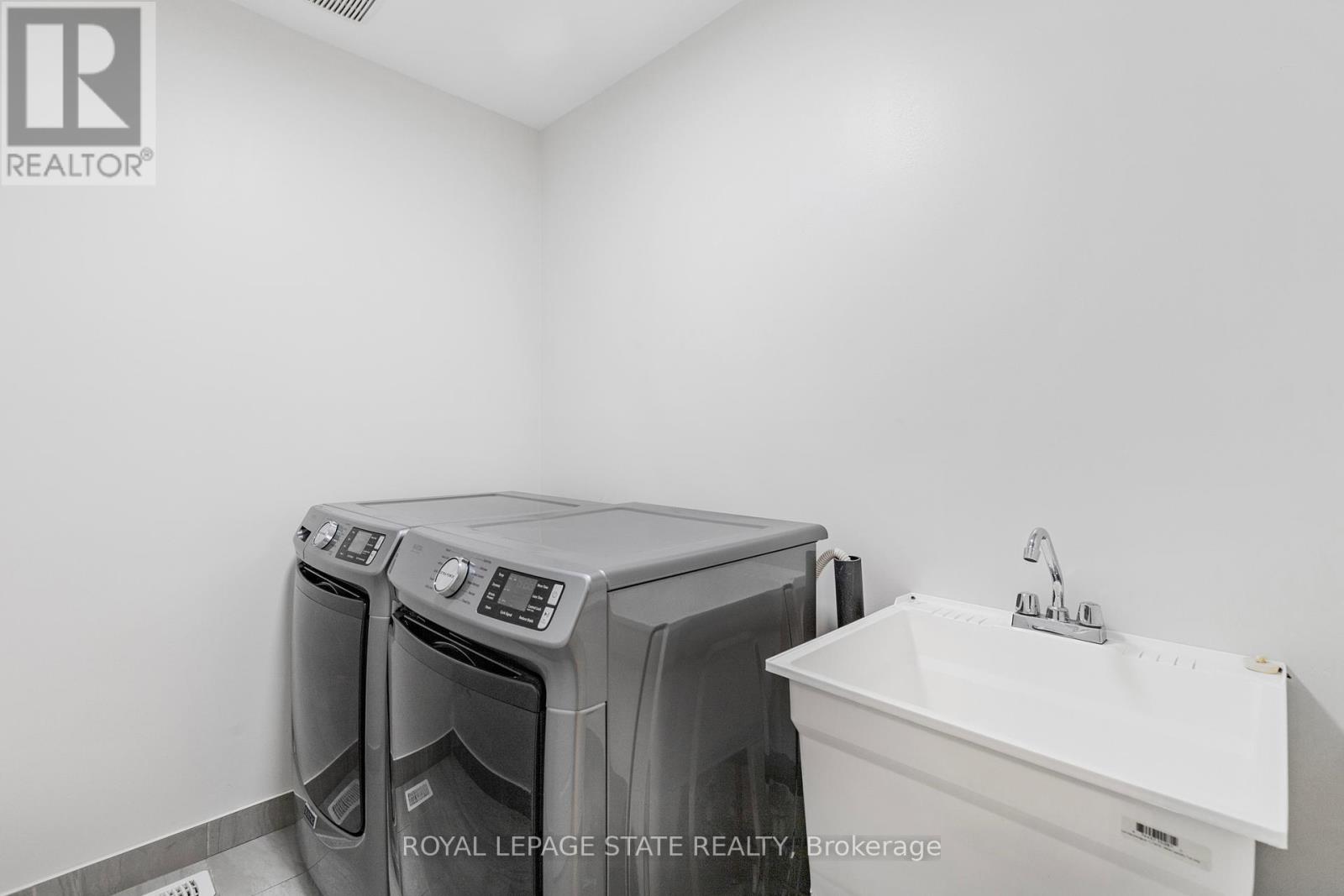 4102 Fracchioni Drive, Lincoln, Ontario  L0R 1B4 - Photo 24 - X12389592