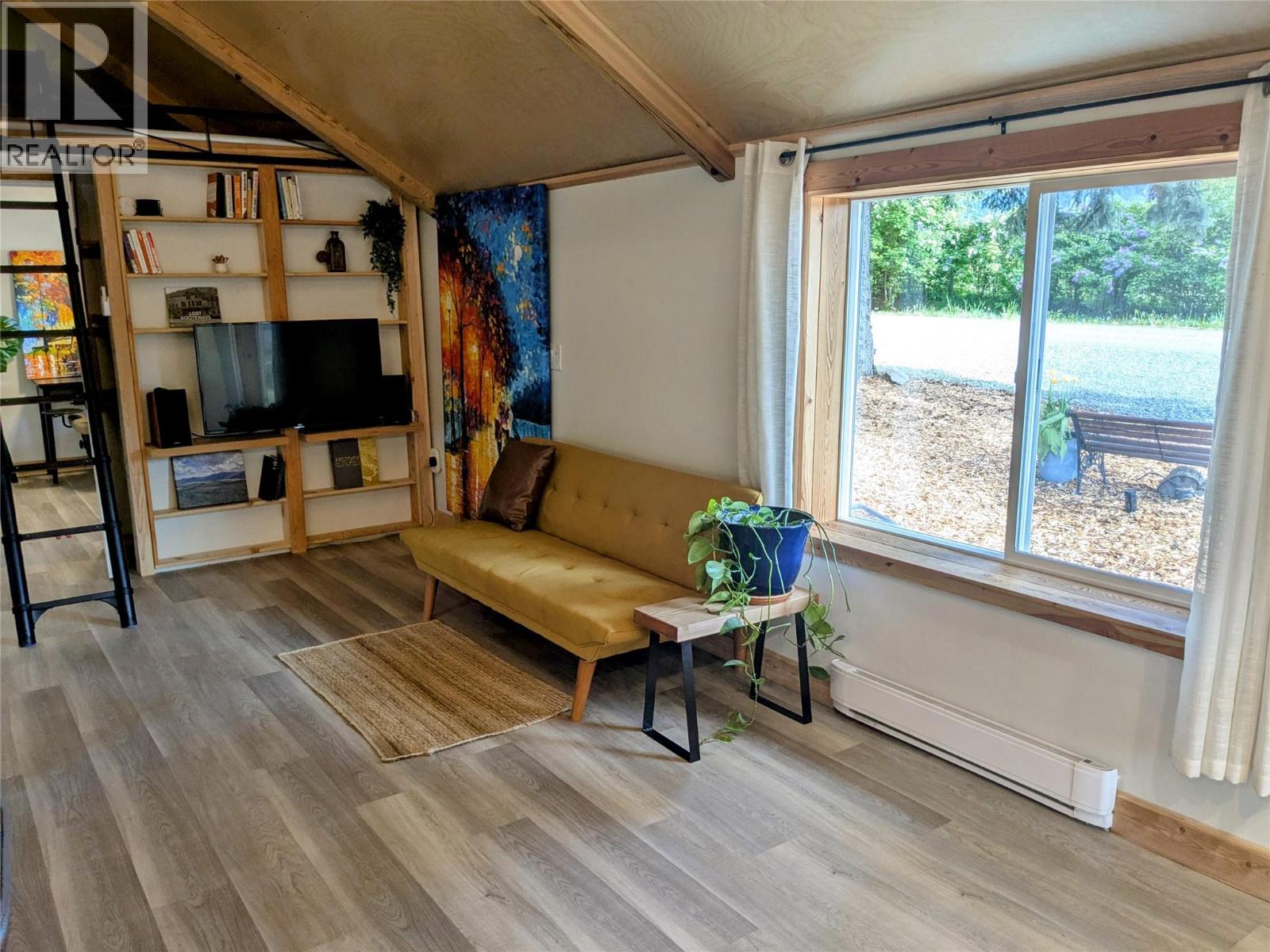 4152 51 Street, Canyon, British Columbia  V0B 1C1 - Photo 40 - 10354192