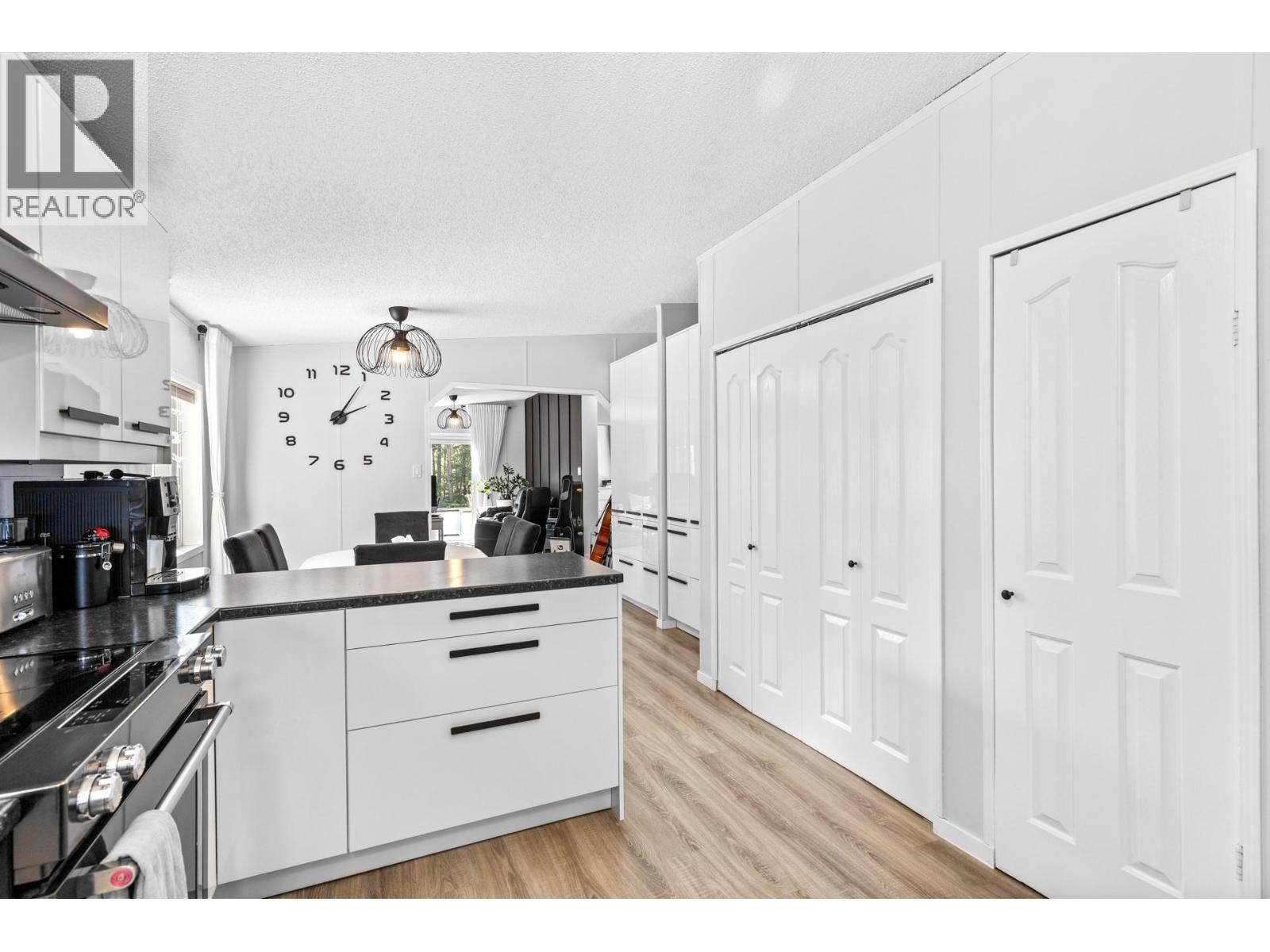 338 Howards Road, Vernon, British Columbia  V1T 6Y5 - Photo 14 - 10361902