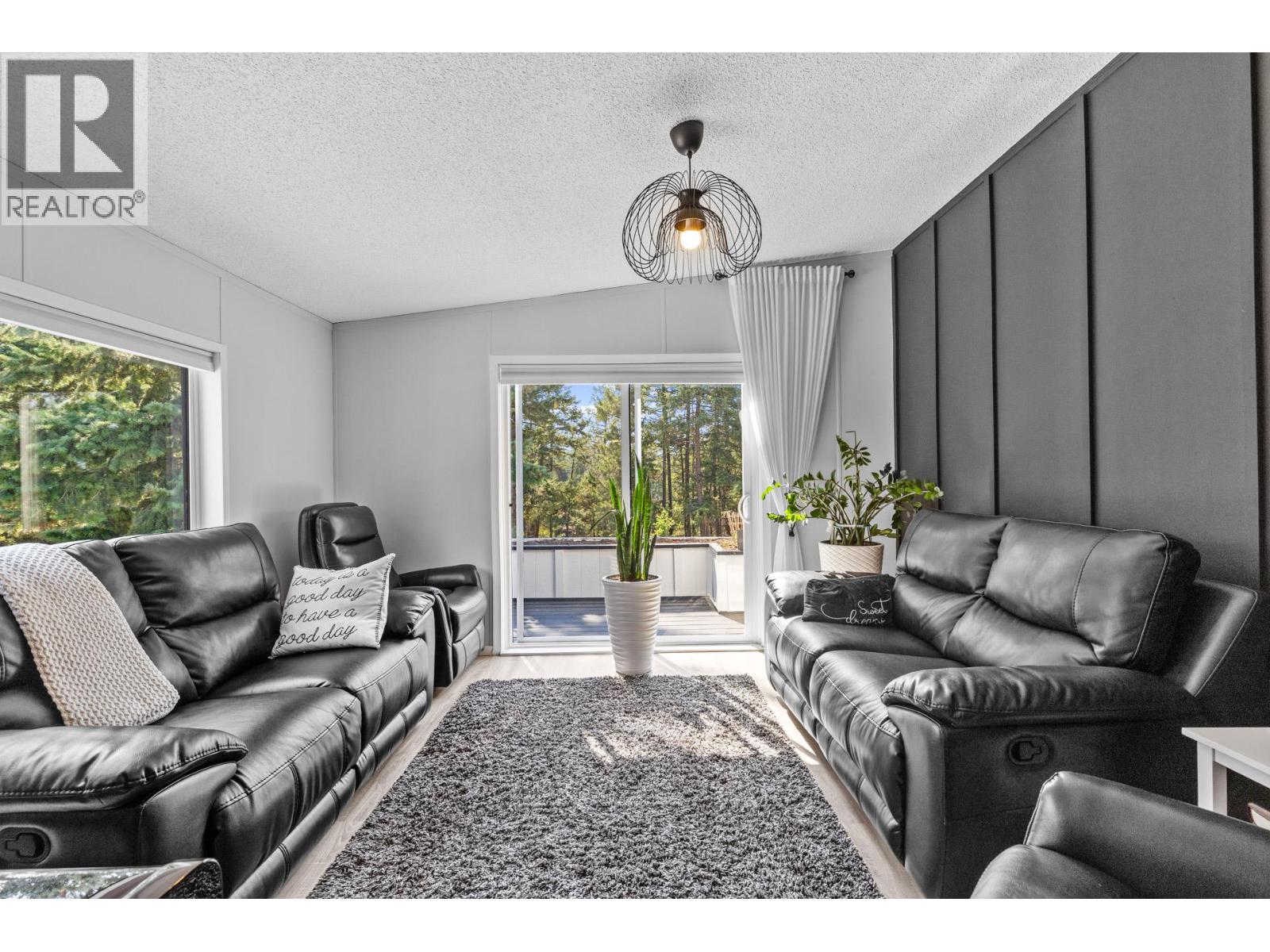 338 Howards Road, Vernon, British Columbia  V1T 6Y5 - Photo 19 - 10361902