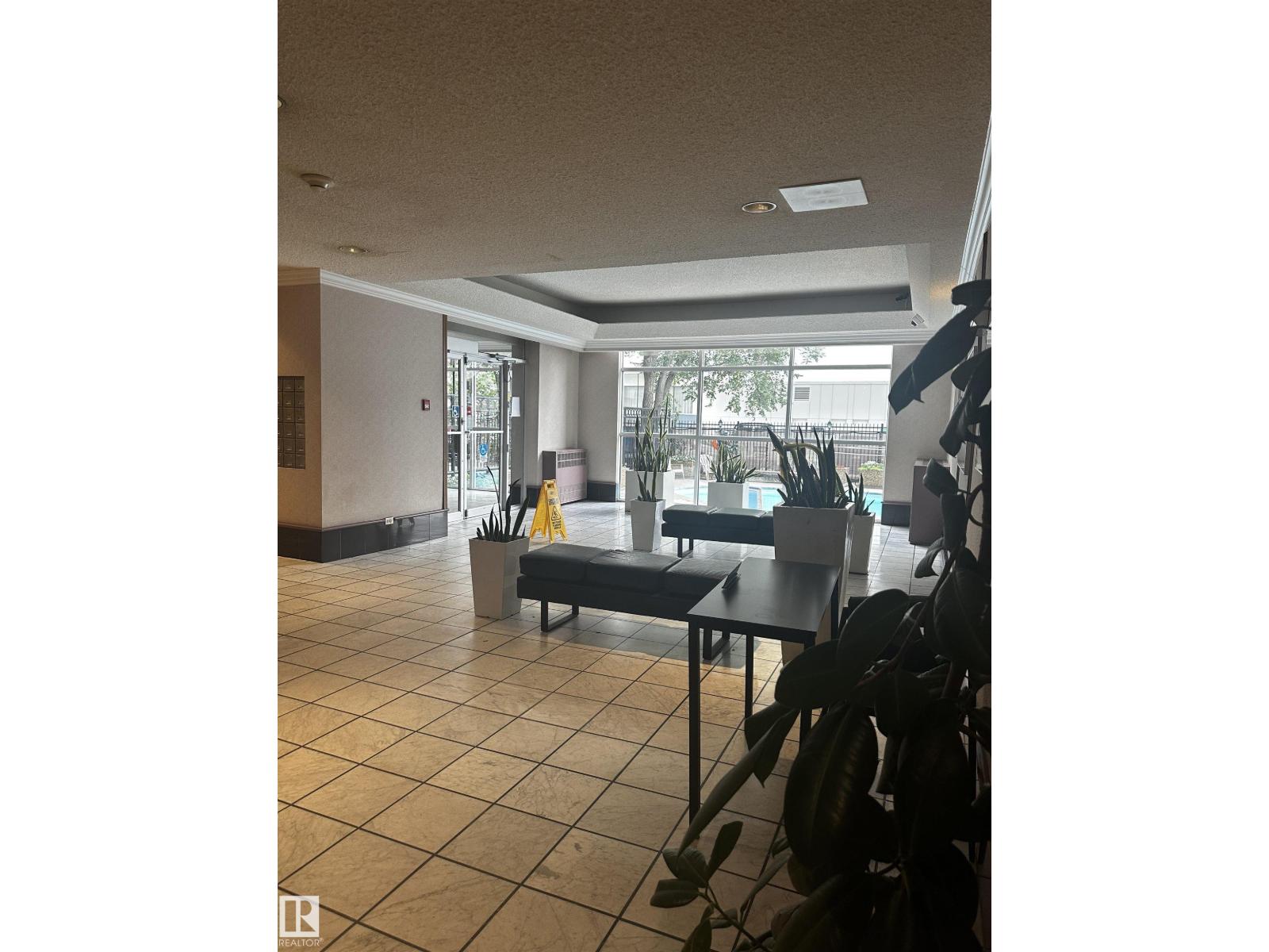 #706 10140 120 St Nw, Edmonton, Alberta  T5K 1Z8 - Photo 3 - E4456772