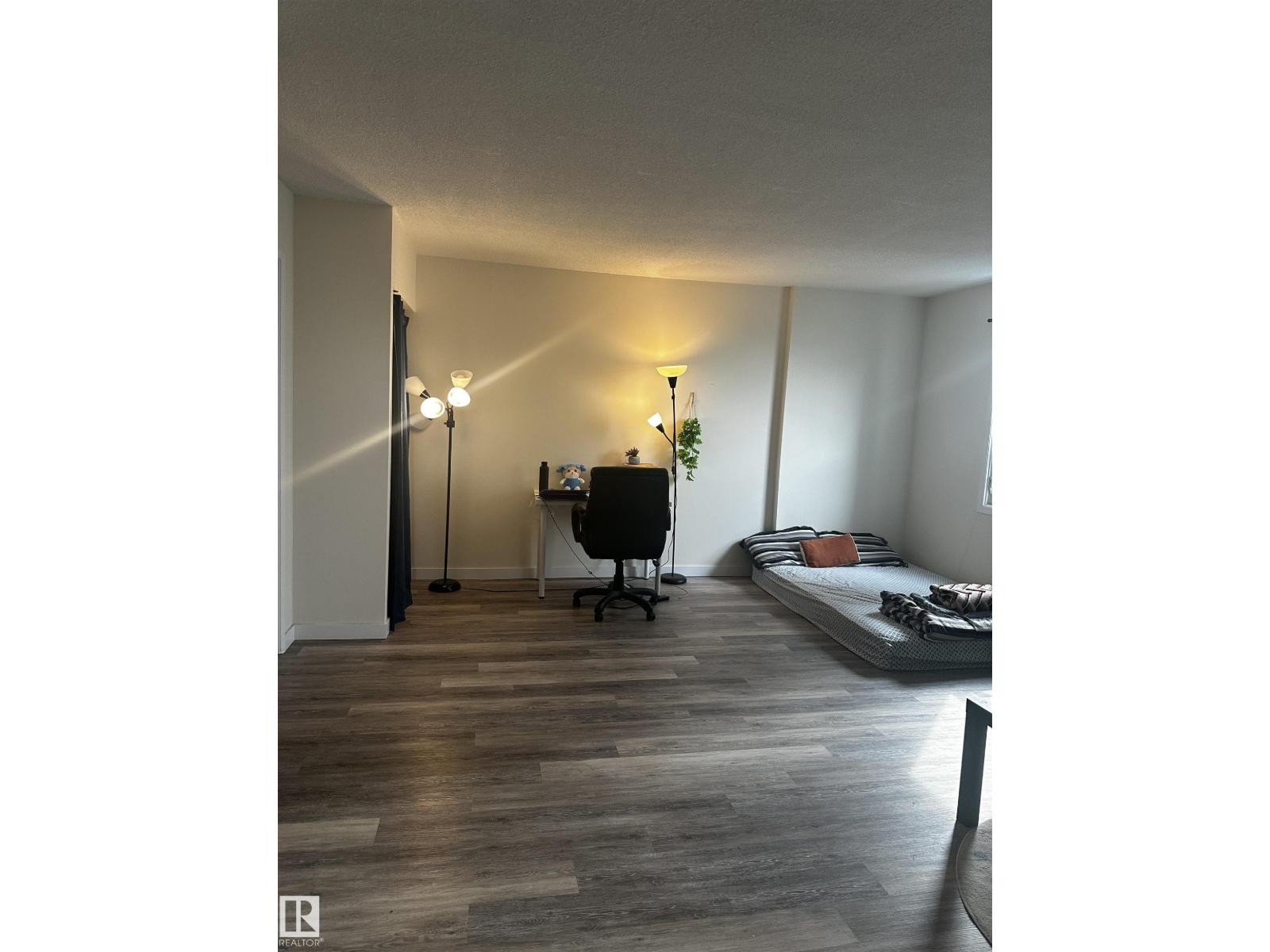 #706 10140 120 St Nw, Edmonton, Alberta  T5K 1Z8 - Photo 8 - E4456772