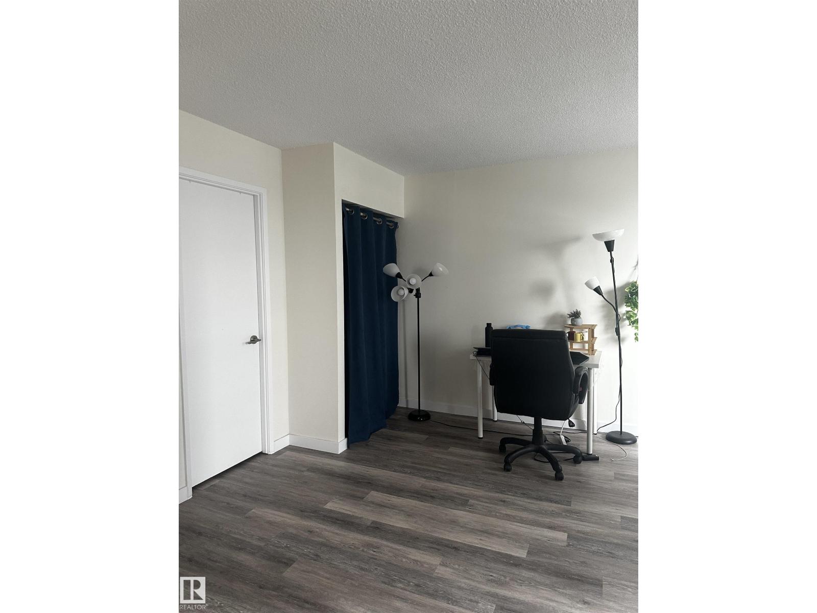#706 10140 120 St Nw, Edmonton, Alberta  T5K 1Z8 - Photo 9 - E4456772