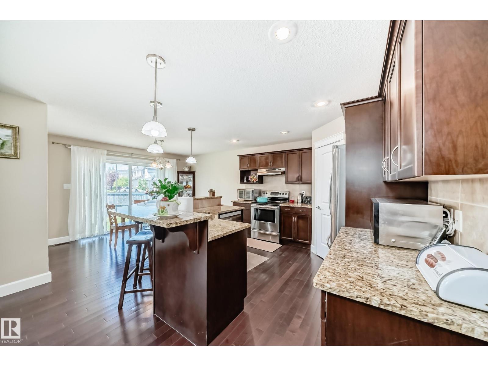 3512 Goodridge Ba Nw, Edmonton, Alberta  T5T 4C6 - Photo 8 - E4456775