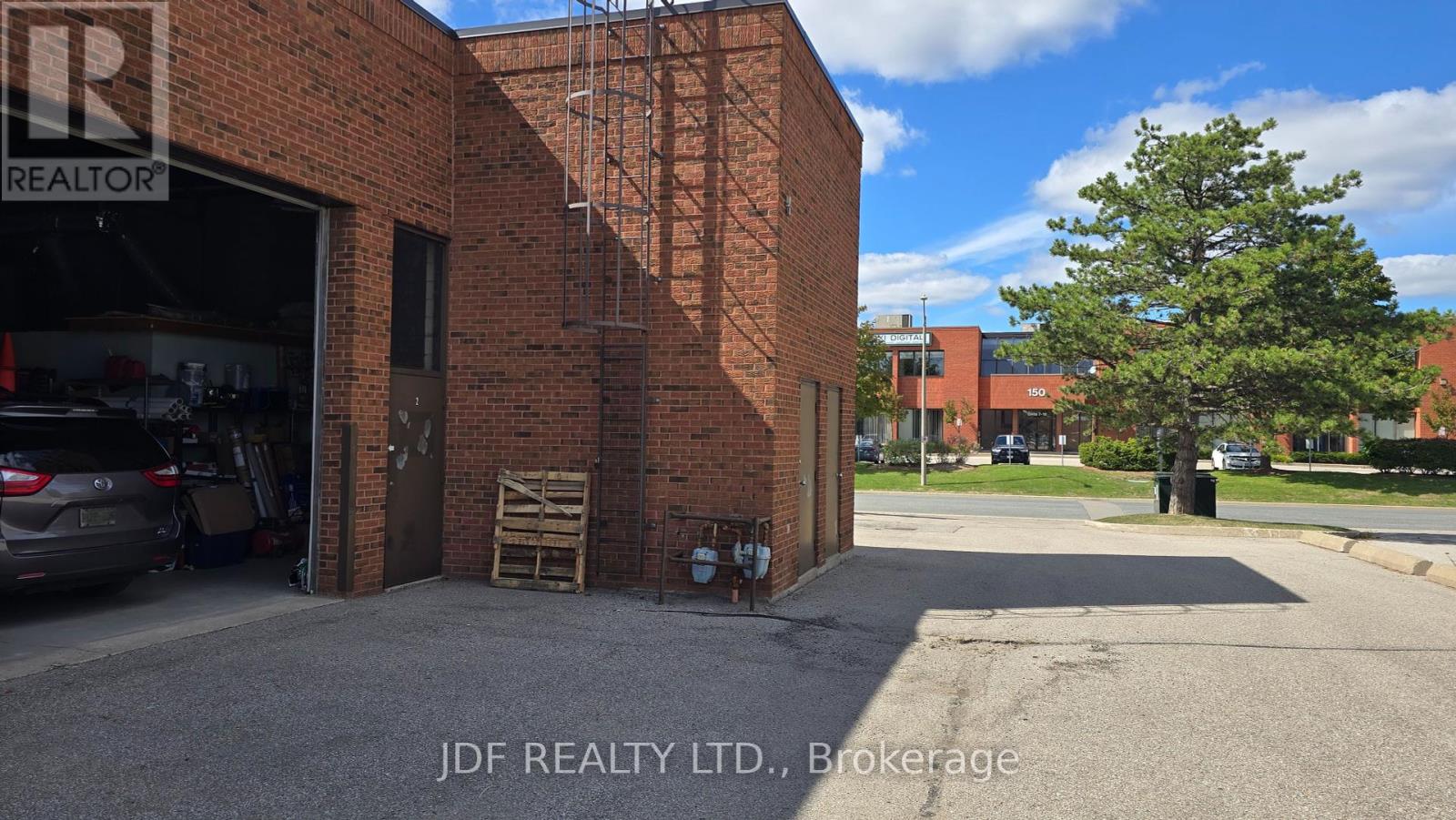 1 & 2 - 145 Jardin Drive, Vaughan, Ontario  L4K 1X7 - Photo 6 - N12389663