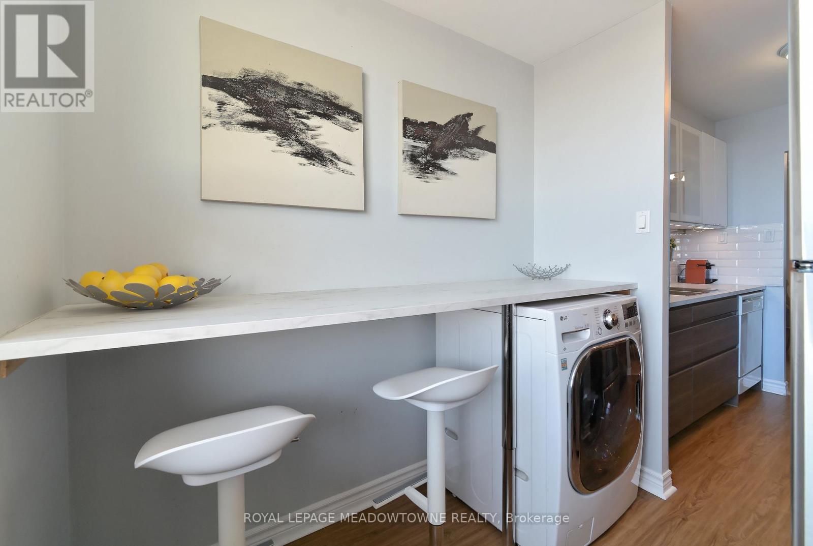609 - 966 Inverhouse Drive, Mississauga, Ontario  L5J 4B6 - Photo 15 - W12388829