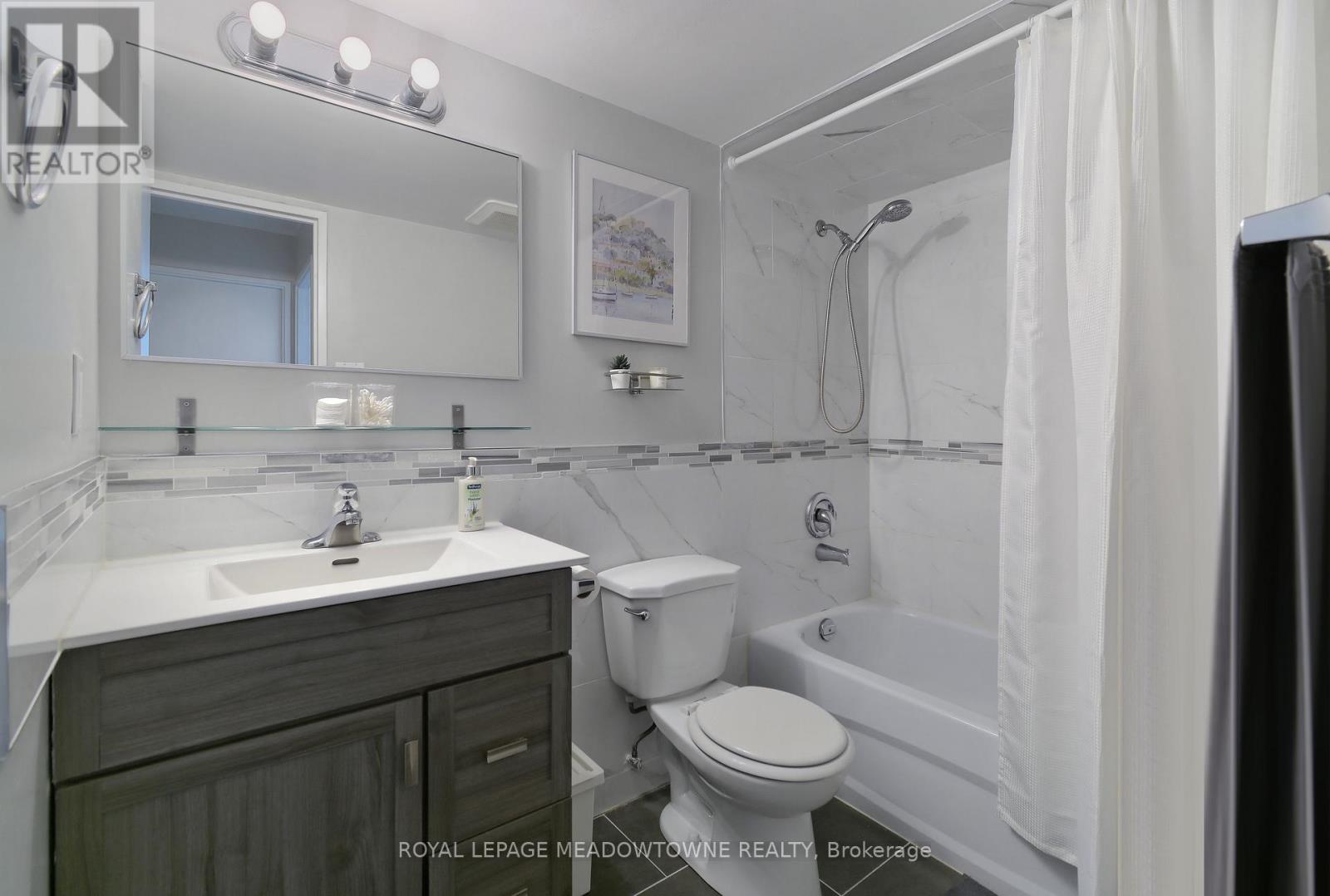 609 - 966 Inverhouse Drive, Mississauga, Ontario  L5J 4B6 - Photo 24 - W12388829