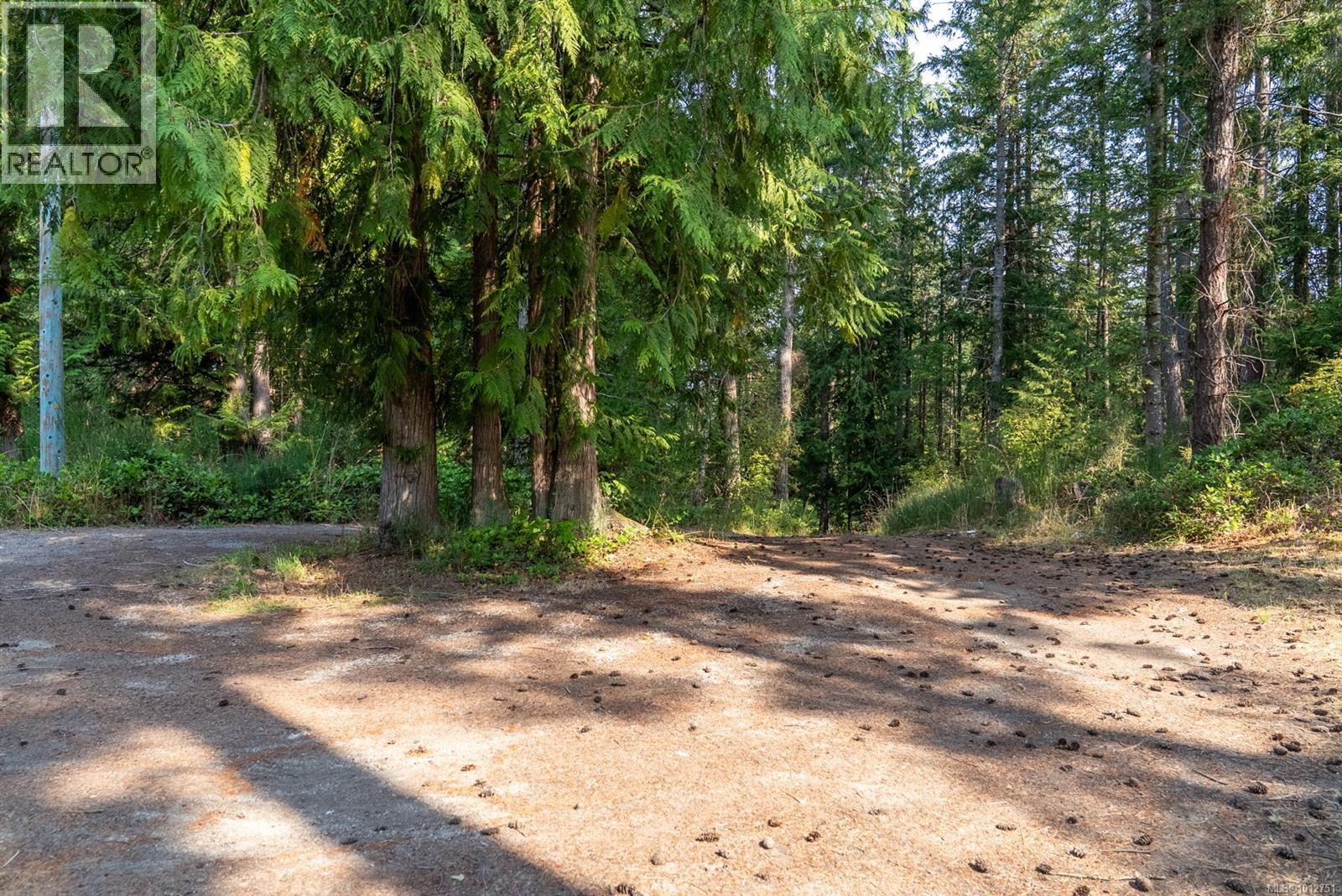 4535 Bedwell Harbour Rd, Pender Island, British Columbia  V0N 2M1 - Photo 3 - 1012751