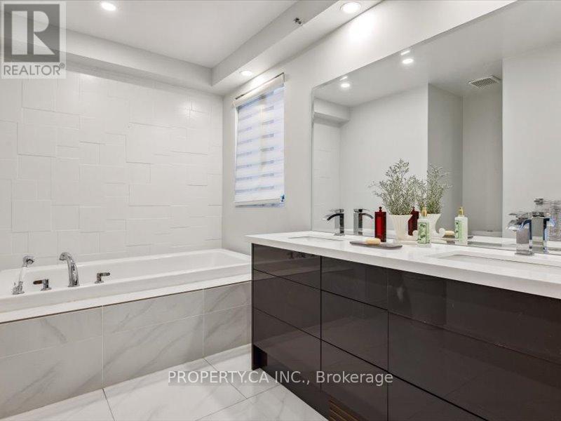 204 - 670 Richmond Street W, Toronto, Ontario  M6J 1C3 - Photo 12 - C12389691