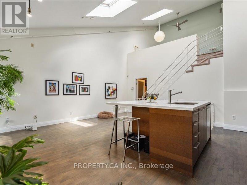 204 - 670 Richmond Street W, Toronto, Ontario  M6J 1C3 - Photo 4 - C12389691