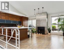 204 - 670 RICHMOND STREET W, Toronto, Ontario