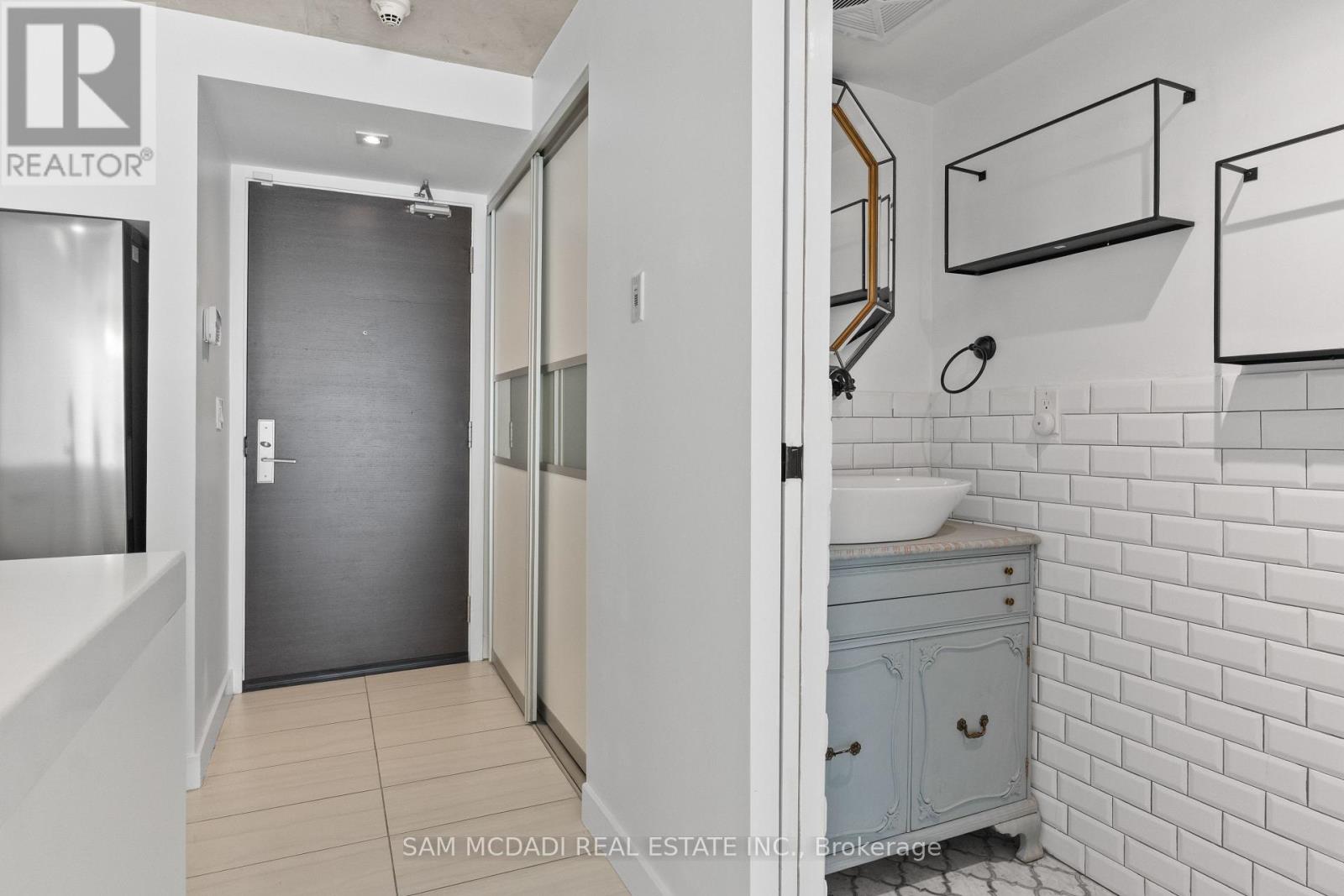 123 - 55 Stewart Street, Toronto, Ontario  M5V 2V1 - Photo 10 - C12389699