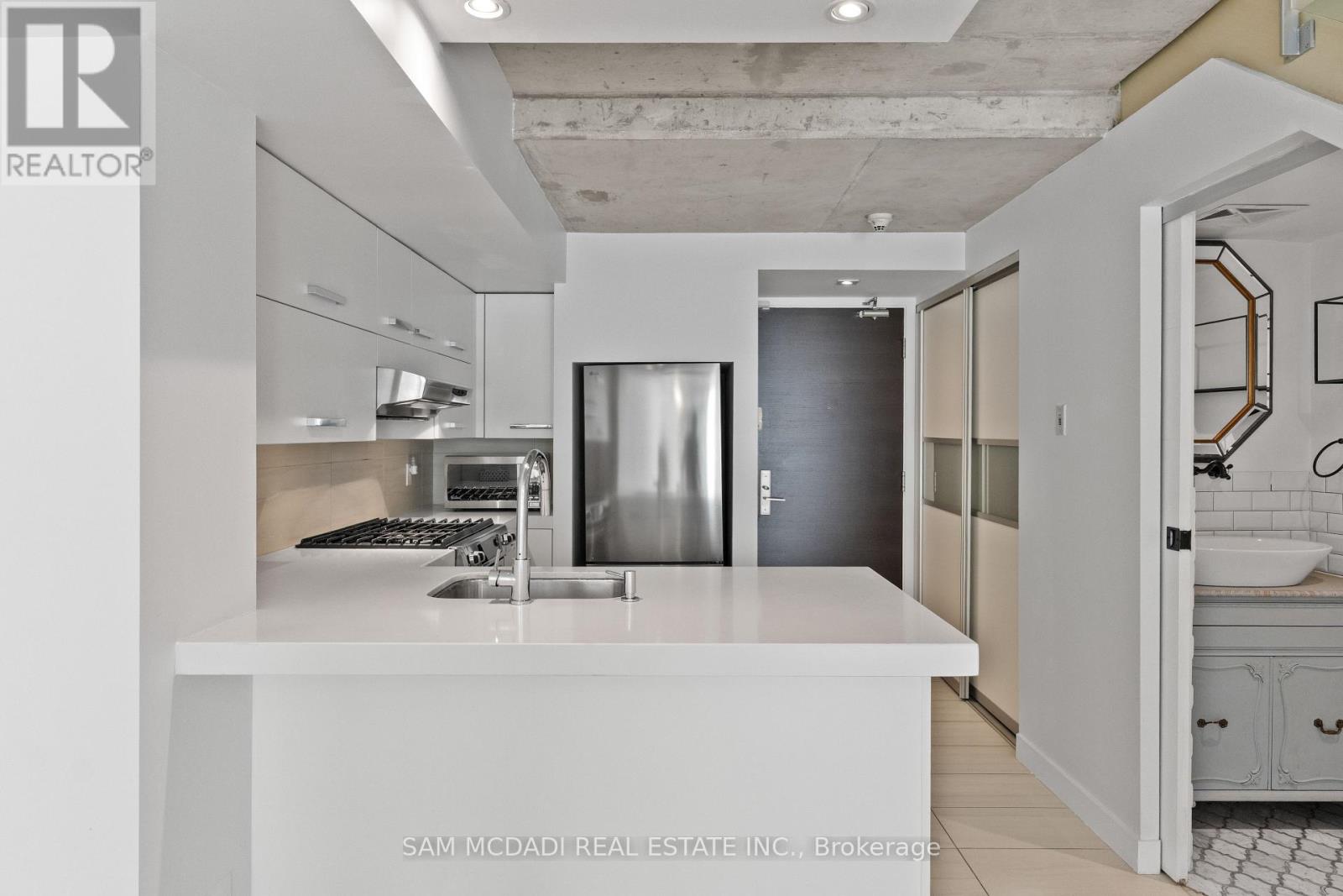 123 - 55 Stewart Street, Toronto, Ontario  M5V 2V1 - Photo 16 - C12389699
