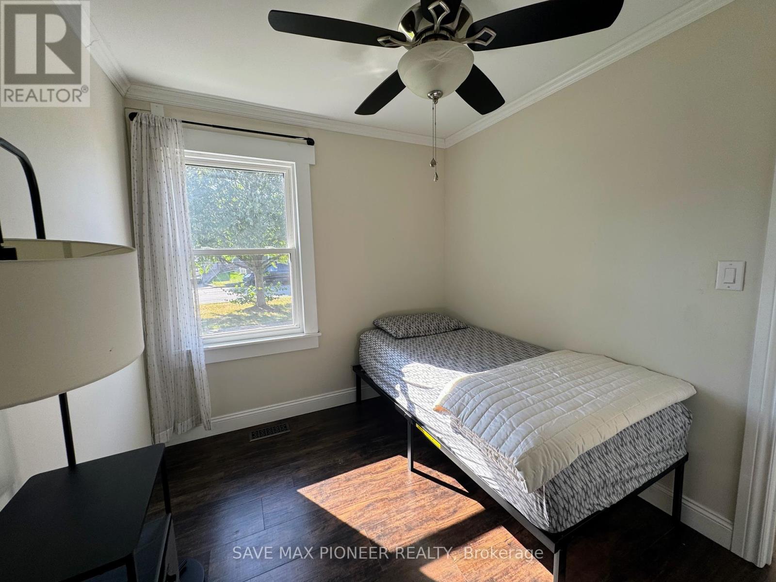 21 Mary Street, Fort Erie, Ontario  L2A 4A2 - Photo 8 - X12387035