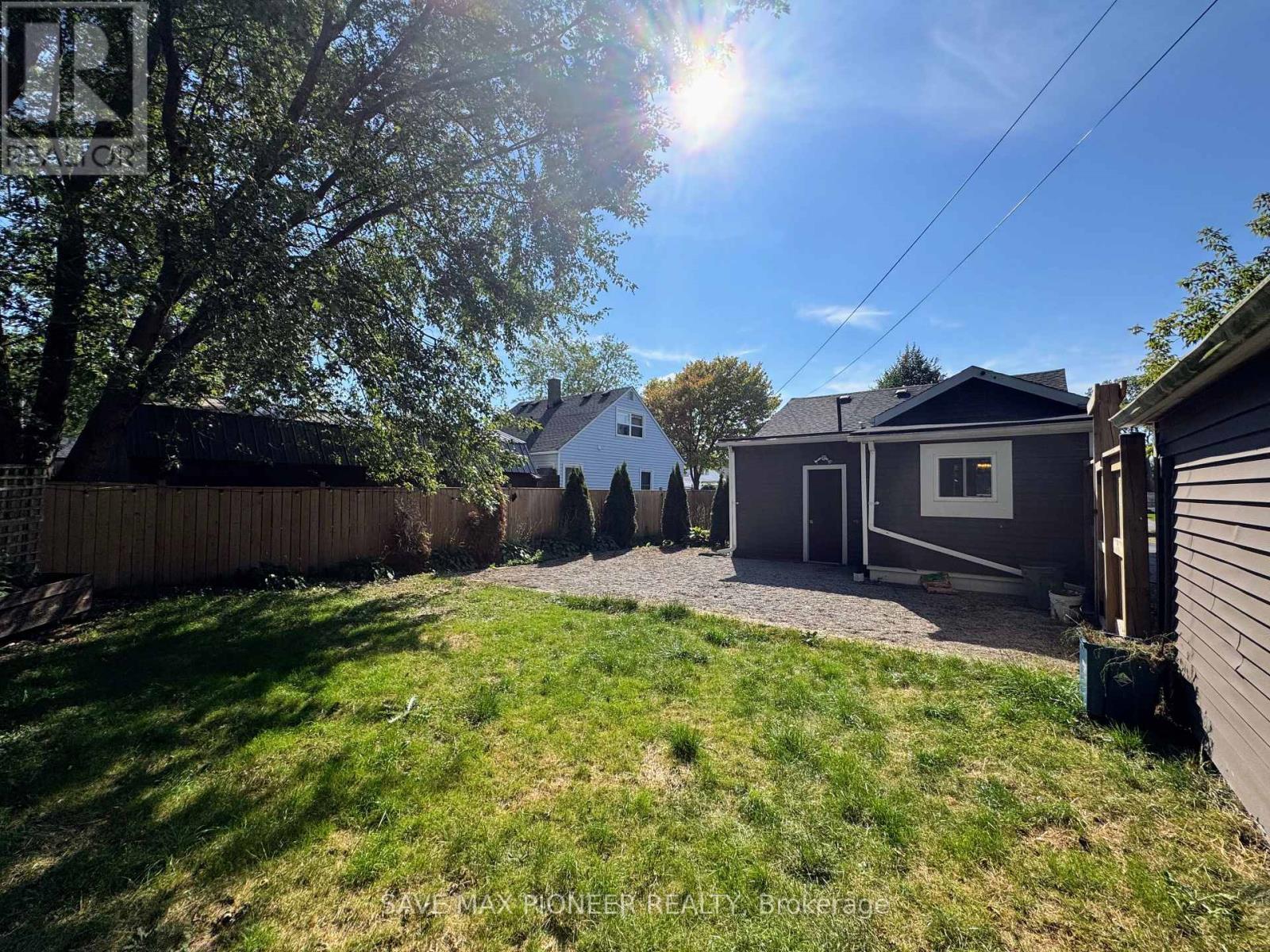 21 Mary Street, Fort Erie, Ontario  L2A 4A2 - Photo 24 - X12387035