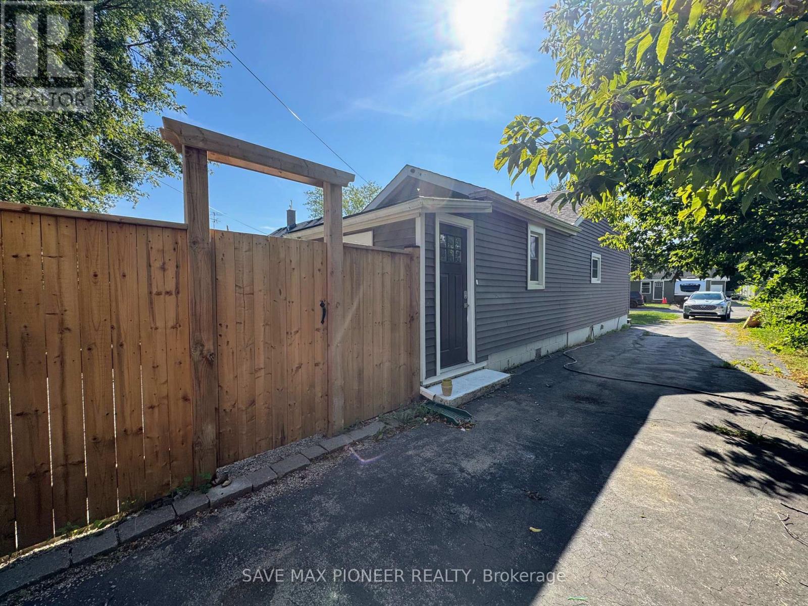 21 Mary Street, Fort Erie, Ontario  L2A 4A2 - Photo 28 - X12387035