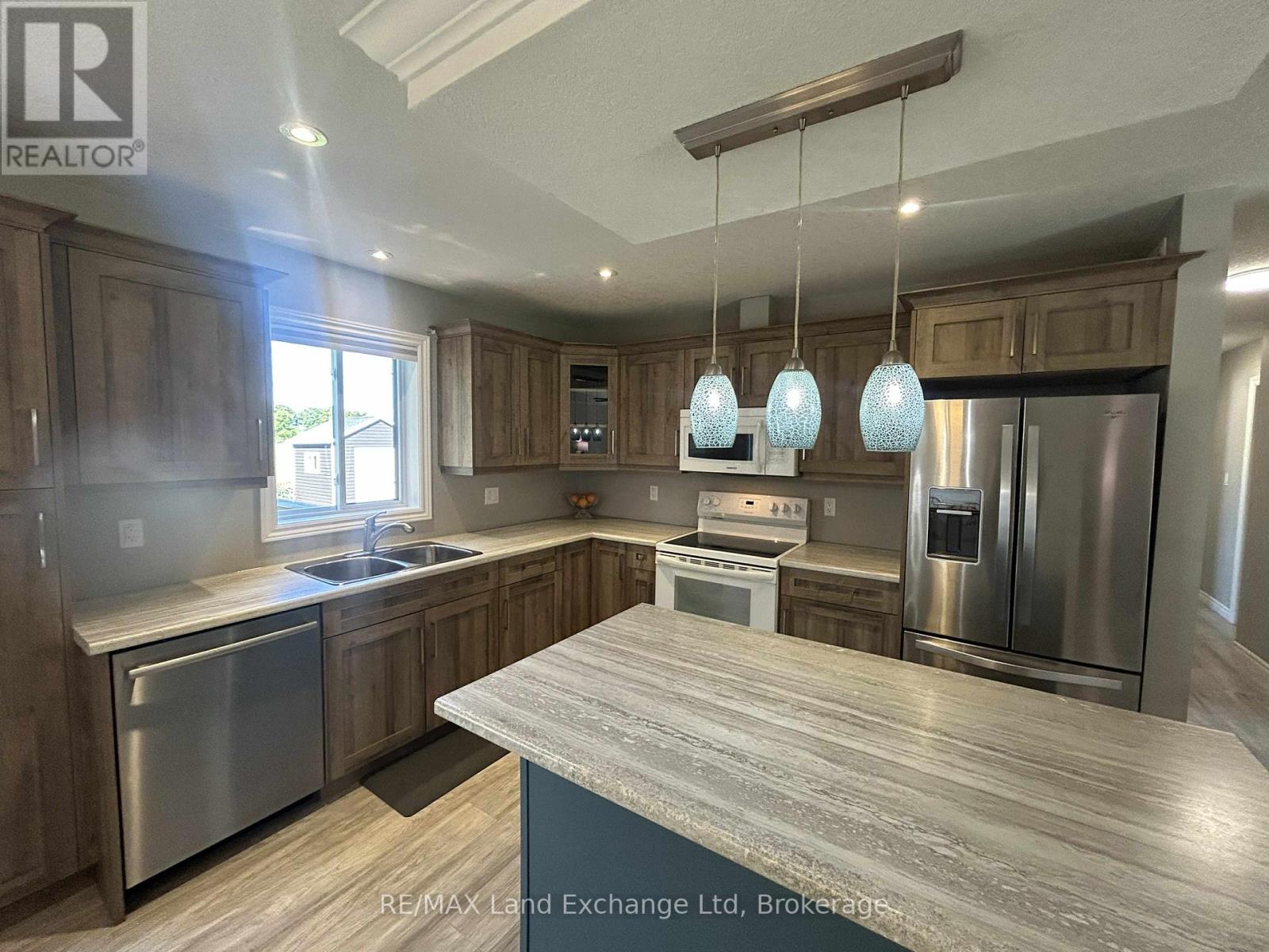 6 Janet Street S, South Bruce, Ontario  N0G 2S0 - Photo 10 - X12389754