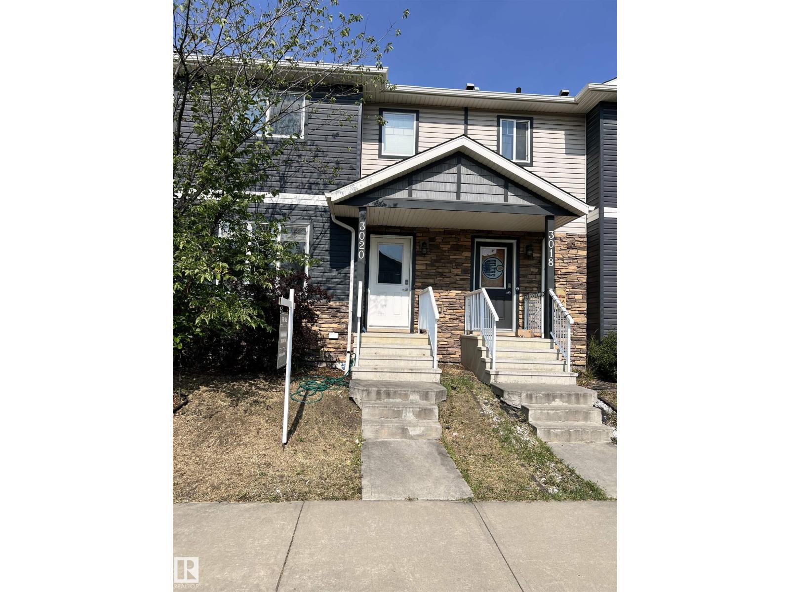 3020 15 AV NW, Edmonton, Alberta
