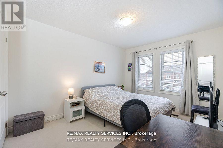 7 Lady Evelyn Crescent, Brampton (Bram West), Ontario  L6Y 6C7 - Photo 22 - W12389697