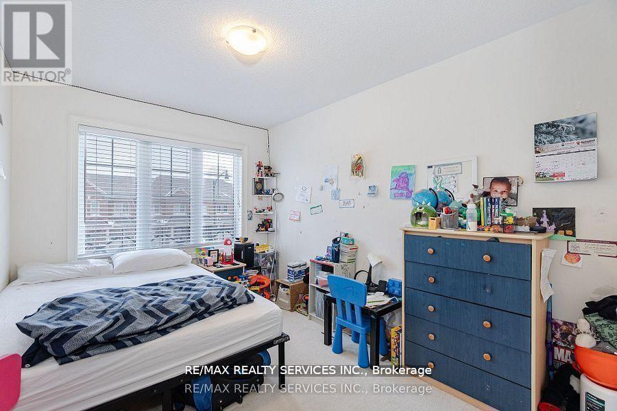 7 Lady Evelyn Crescent, Brampton (Bram West), Ontario  L6Y 6C7 - Photo 24 - W12389697